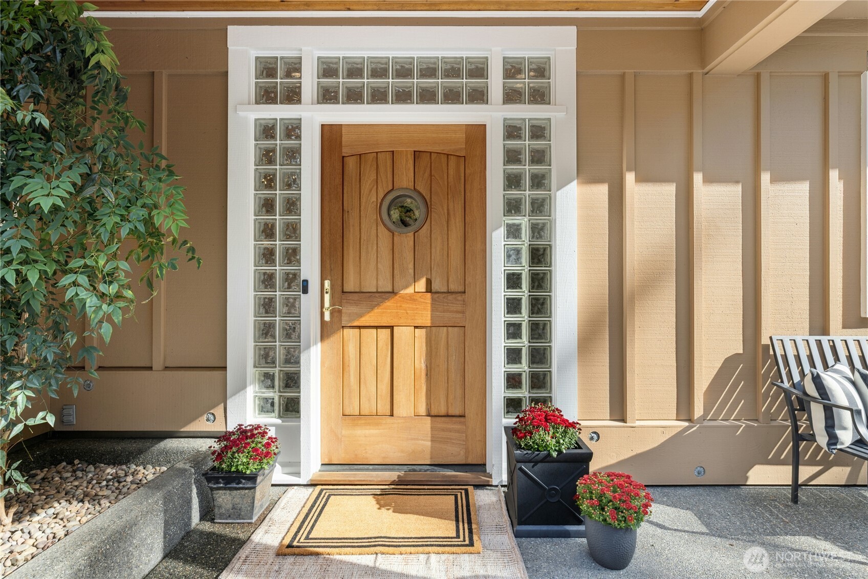 21322 President Point Road Northeast Kingston, WA 98346 - Photo 6 of 39