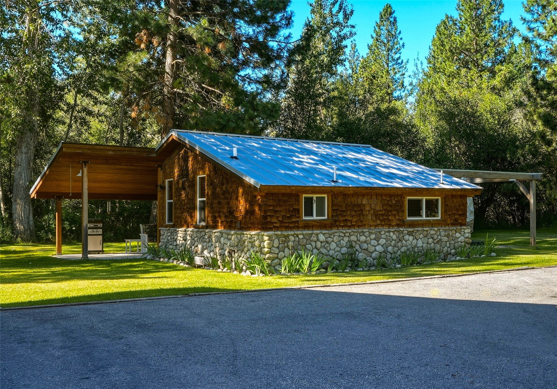 2291 Meridian Road Victor, MT 59875 - Photo 11 of 100 Gallery Image 11