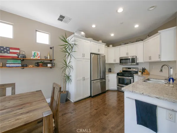 $1,075,000 | 1064 East Moreno Way, Placentia, CA 92870