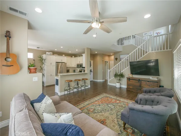 $1,075,000 | 1064 East Moreno Way, Placentia, CA 92870