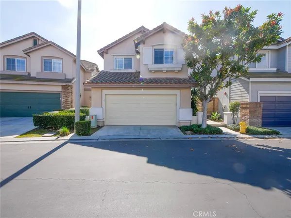 $1,075,000 | 1064 East Moreno Way, Placentia, CA 92870