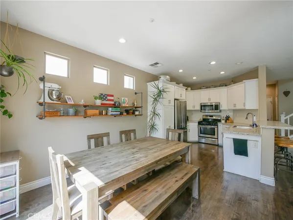 $1,075,000 | 1064 East Moreno Way, Placentia, CA 92870