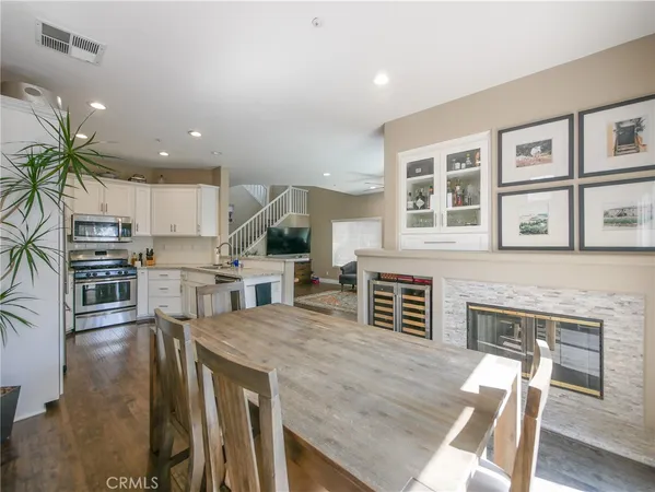 $1,075,000 | 1064 East Moreno Way, Placentia, CA 92870