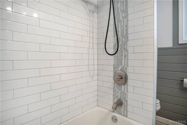 $245,000 | 95 Aldrich Place, Buffalo, NY 14220