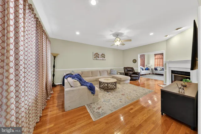 $675,000 | 6 Haywood Court, Newark, DE 19711