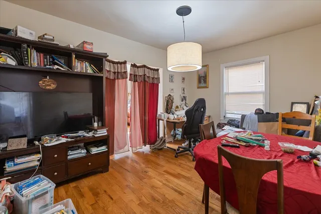 $524,900 | 1213 Darrow Avenue, Evanston, IL 60202