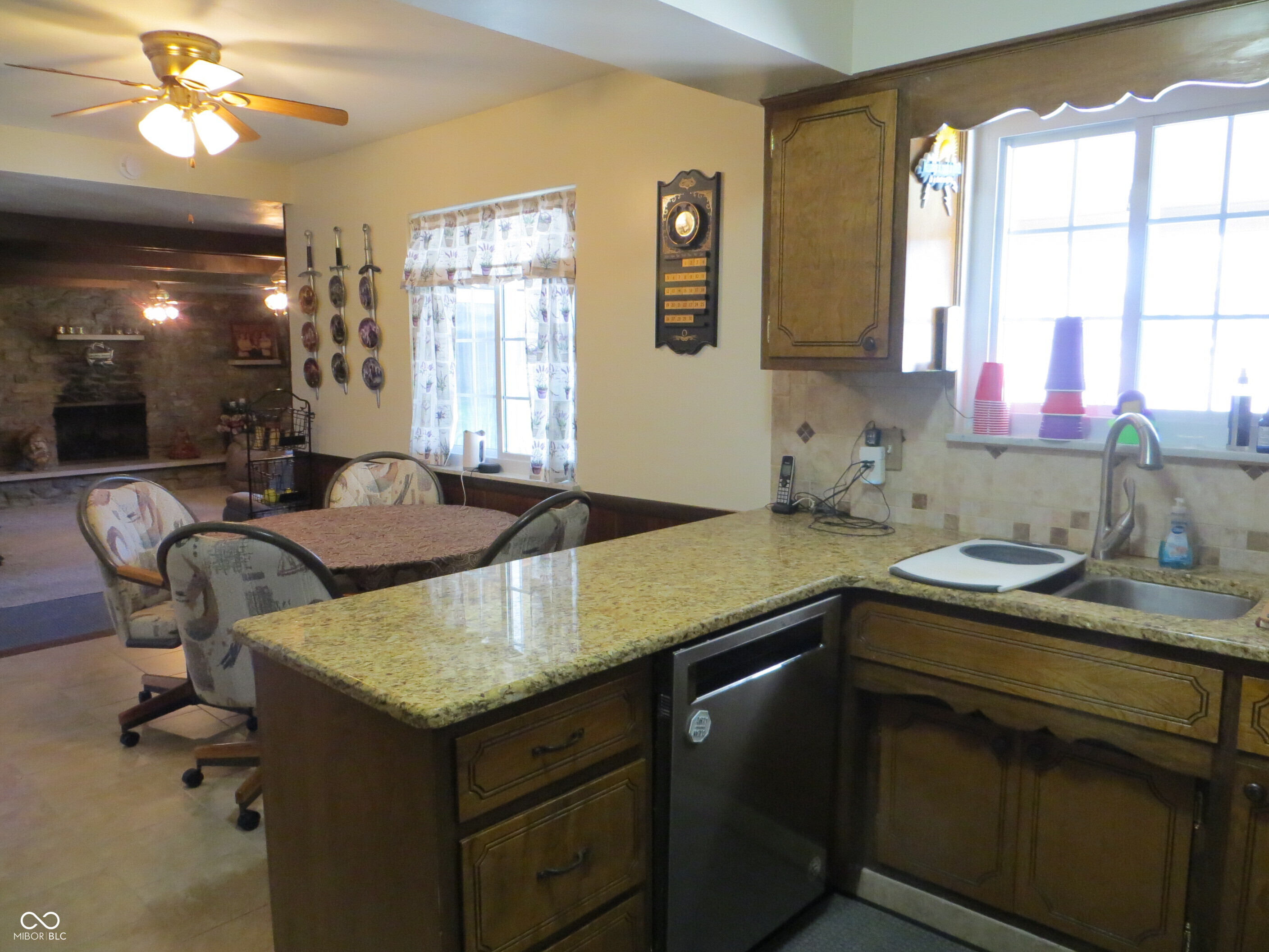 628 Ralston Road Indianapolis, IN 46217 - Photo 13 of 48 Gallery Image 13