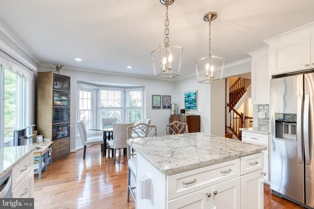 a view of a dining room and livingroom view