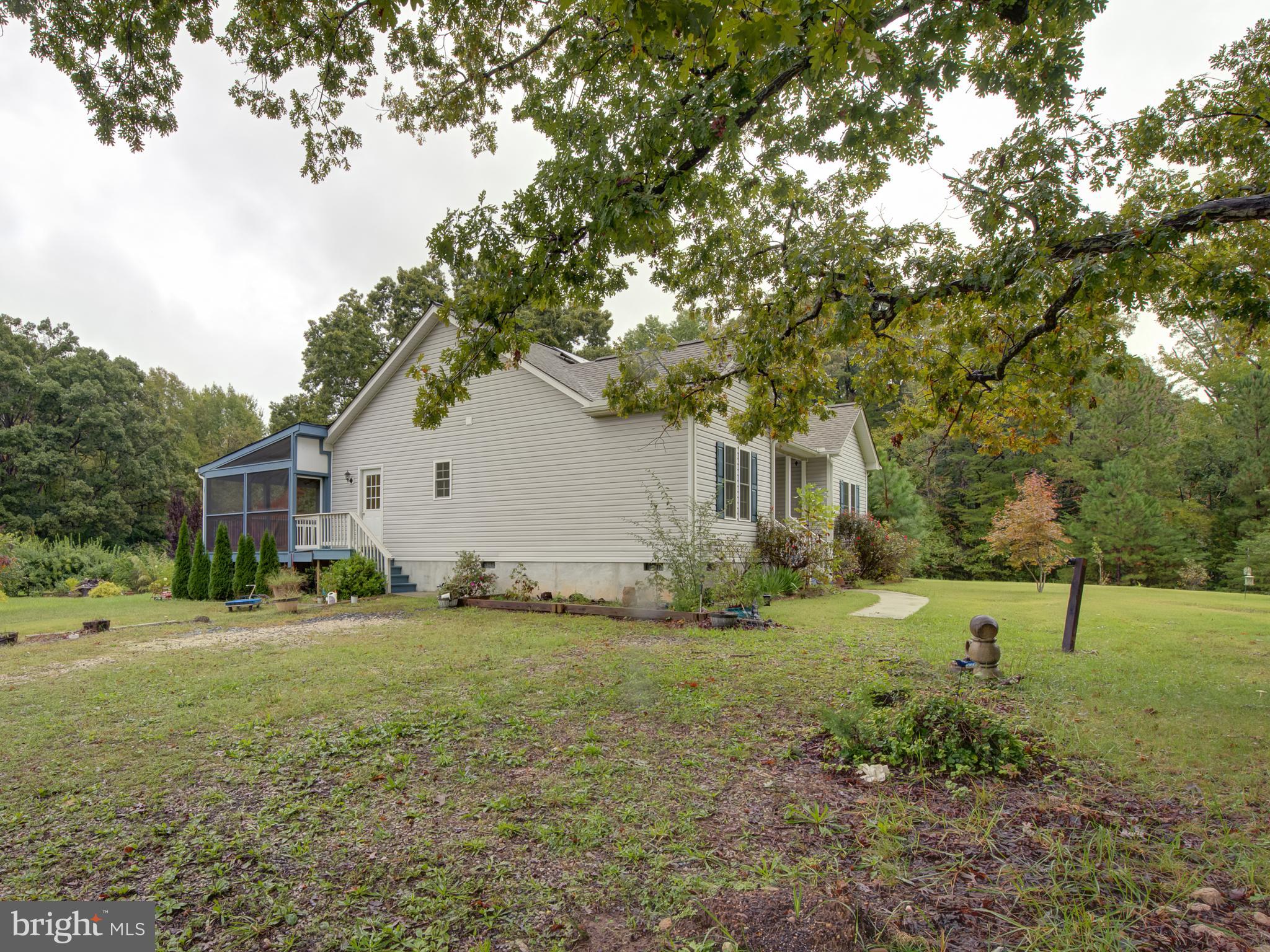 4718 Powhatan Lakes Road Powhatan, VA 23139 - Photo 12 of 57 Gallery Image 12