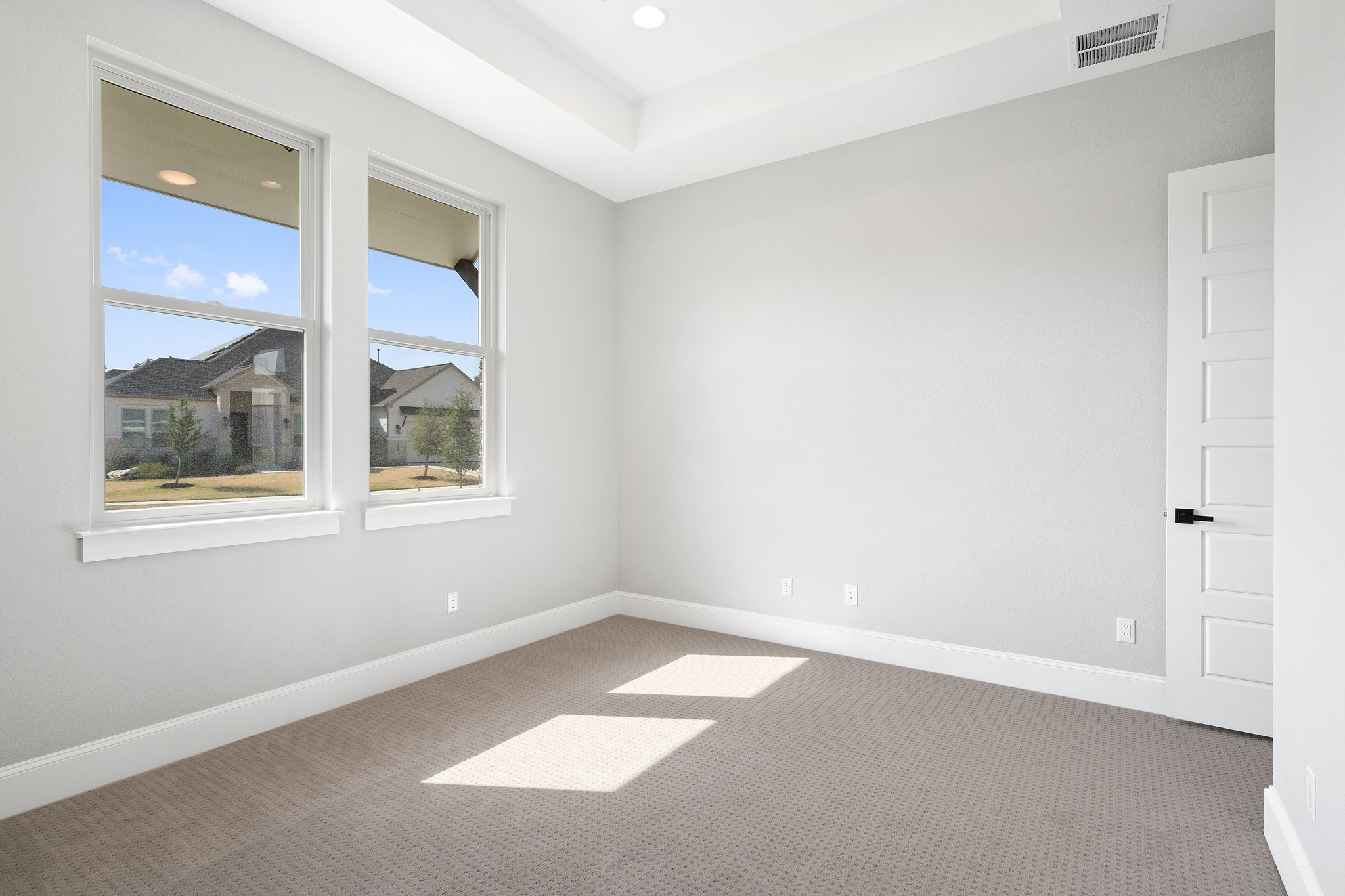 308 Axis Loop Georgetown, TX 78628 - Photo 7 of 40 an empty room with a window