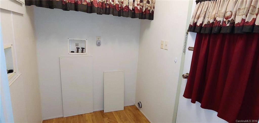 356 Johnson Road Brevard, NC 28712 - Photo 15 of 23 Gallery Image 15