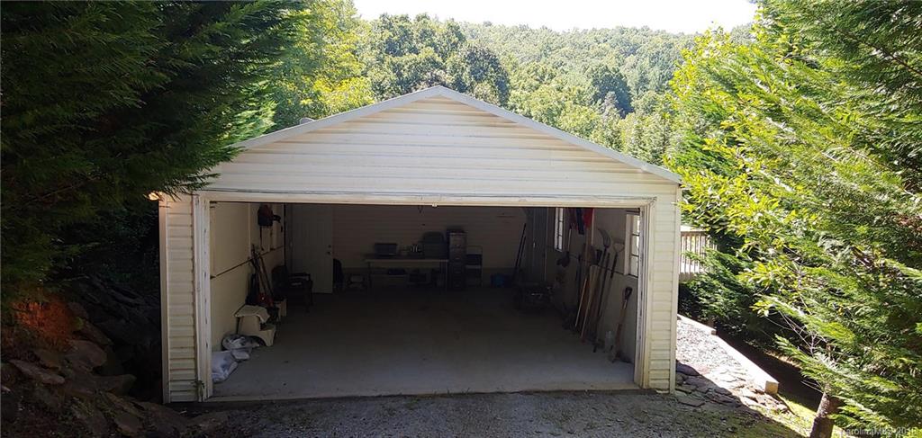 356 Johnson Road Brevard, NC 28712 - Photo 17 of 23 Gallery Image 17