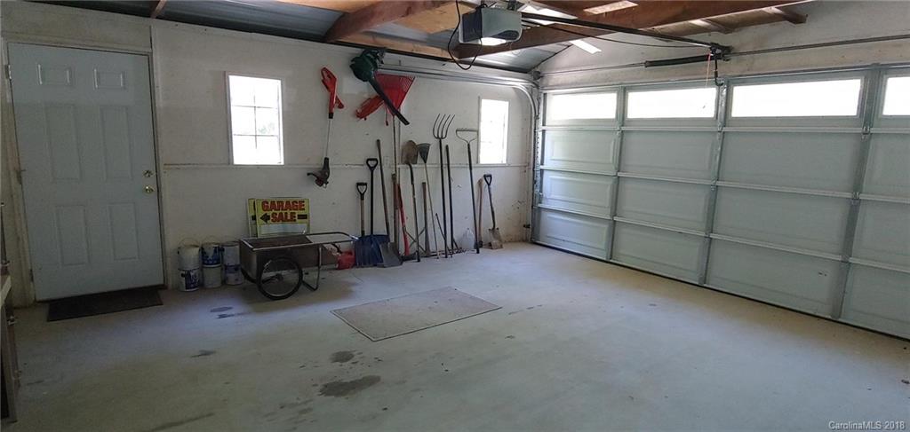 356 Johnson Road Brevard, NC 28712 - Photo 18 of 23 Gallery Image 18