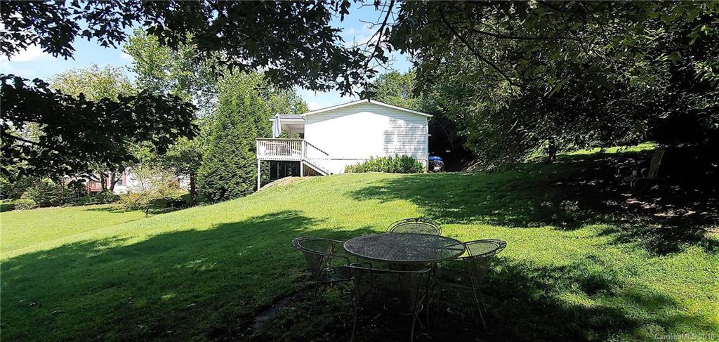 356 Johnson Road Brevard, NC 28712 - Photo 3 of 23 Gallery Image 3