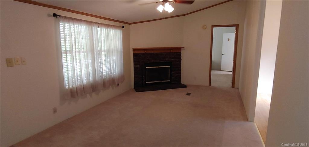 356 Johnson Road Brevard, NC 28712 - Photo 9 of 23 Gallery Image 9