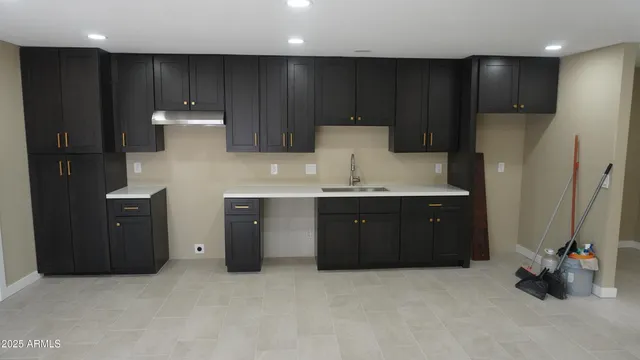 $2,850 | 1044 East Whitton Avenue, Unit BACK, Phoenix, AZ 85014