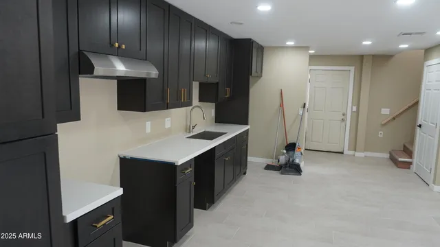 $2,850 | 1044 East Whitton Avenue, Unit BACK, Phoenix, AZ 85014