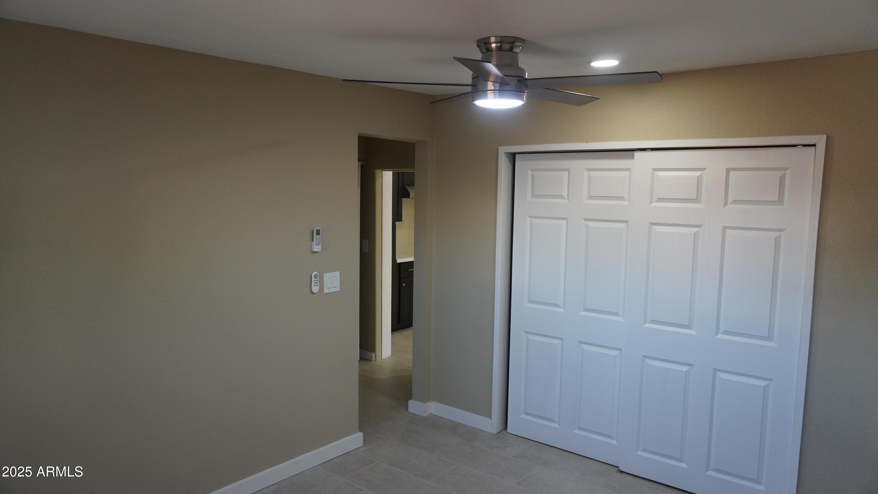 1044 East Whitton Avenue, Unit BACK Phoenix, AZ 85014 - Photo 17 of 37 DSC09036