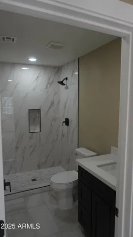 $2,850 | 1044 East Whitton Avenue, Unit BACK, Phoenix, AZ 85014