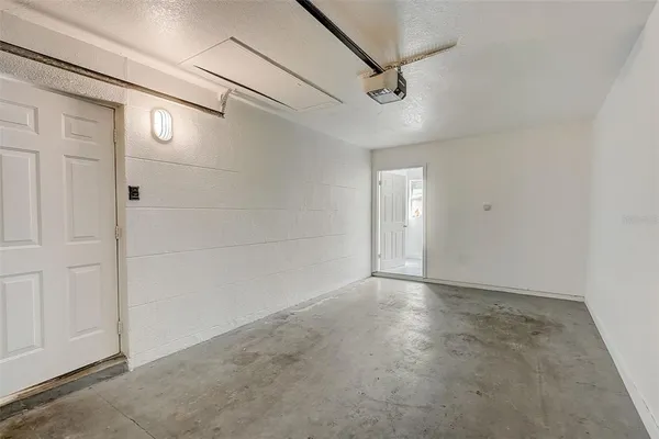 $2,500 | 626 South Osprey Avenue, Sarasota, FL 34236