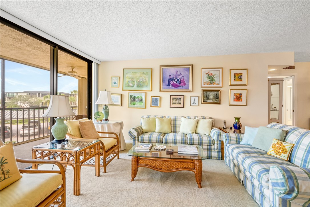 1850 Bay Road, Unit 2F Vero Beach, FL 32963 - Photo 13 of 35 Gallery Image 13