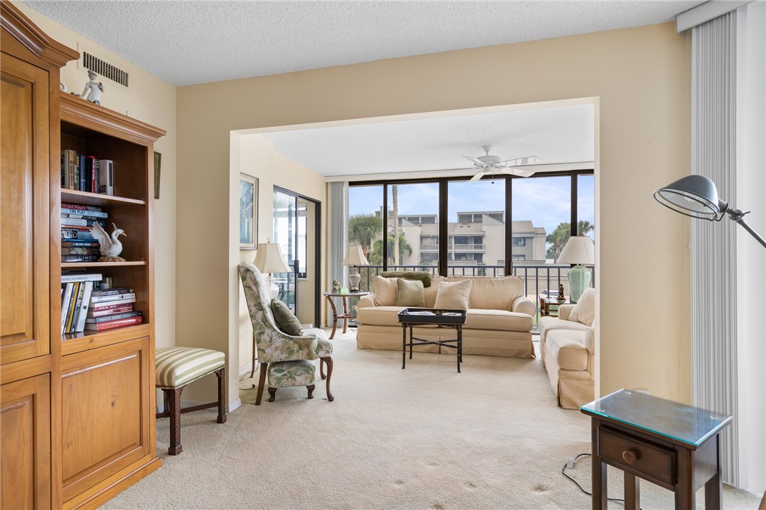 1850 Bay Road, Unit 2F Vero Beach, FL 32963 - Photo 15 of 35 Gallery Image 15