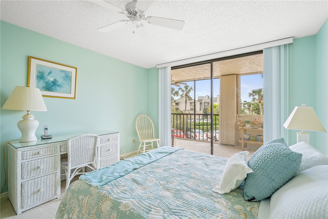 1850 Bay Road, Unit 2F Vero Beach, FL 32963 - Photo 19 of 35 Gallery Image 19