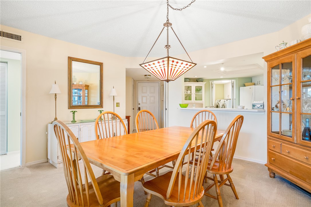 1850 Bay Road, Unit 2F Vero Beach, FL 32963 - Photo 5 of 35 Gallery Image 5