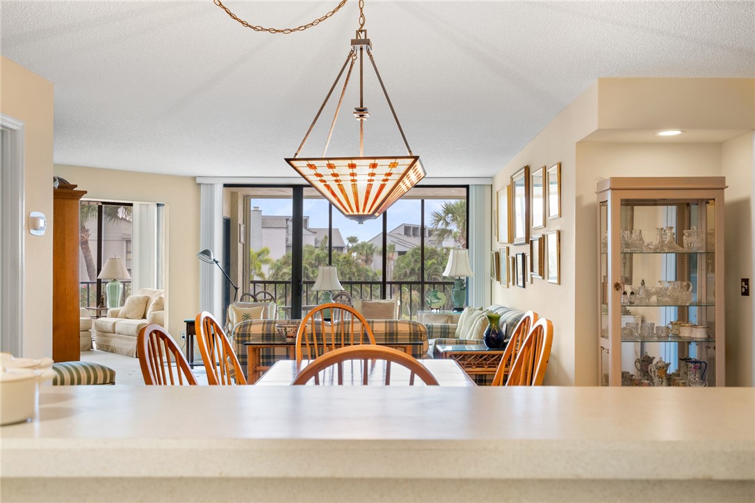 1850 Bay Road, Unit 2F Vero Beach, FL 32963 - Photo 6 of 35 Gallery Image 6