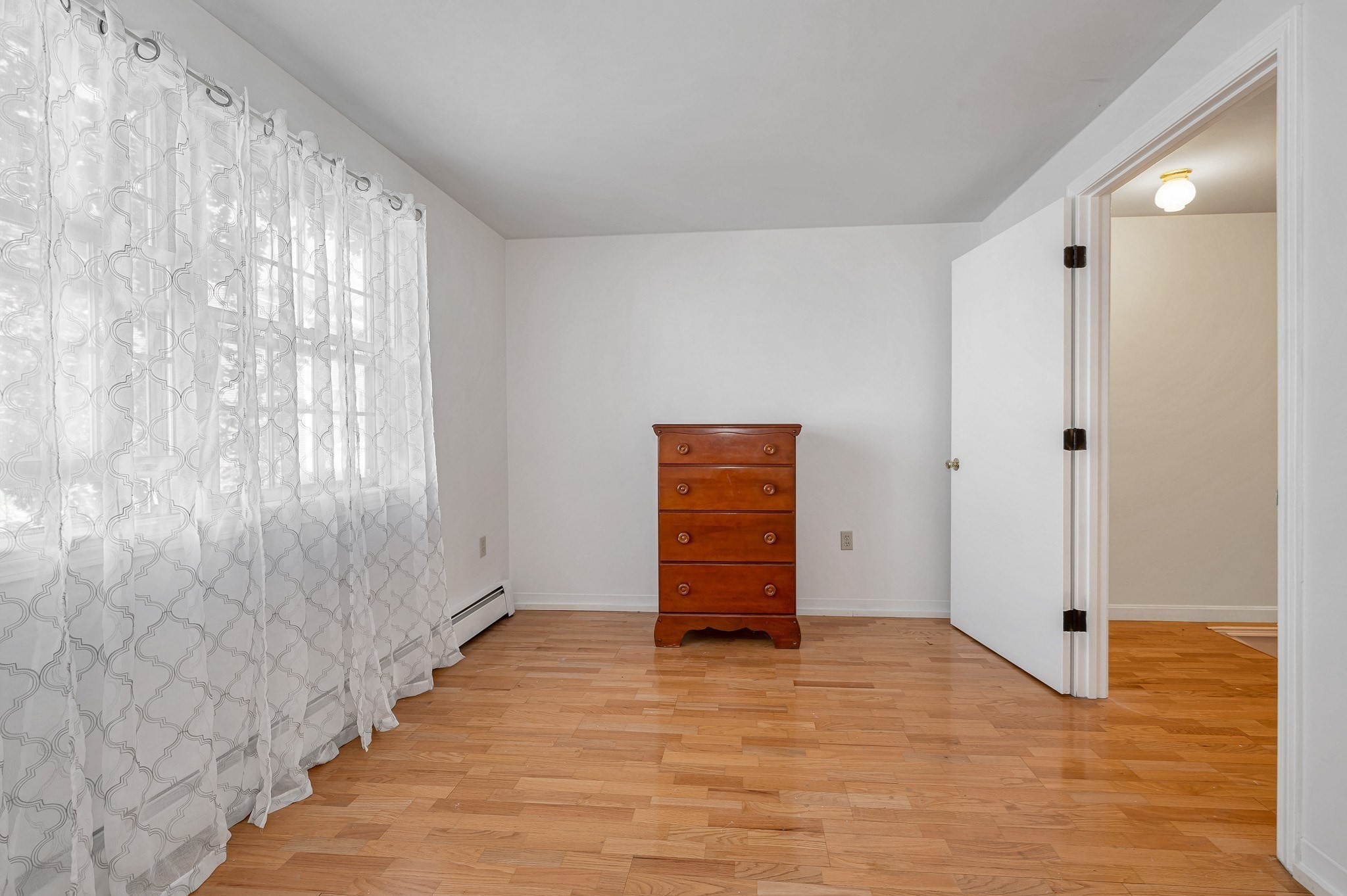 74 Roper Street, Unit F Lowell, MA 01852 - Photo 13 of 23 Gallery Image 13
