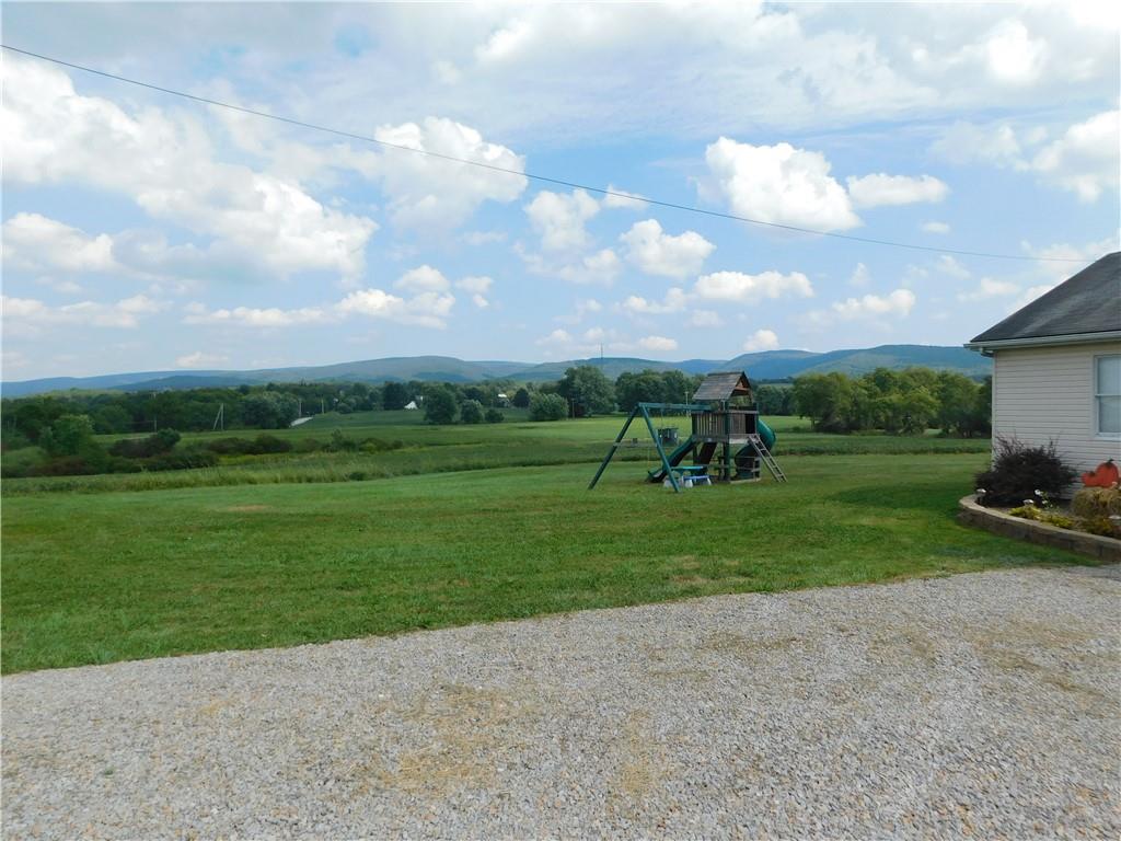 159 Fox Hollow Road Smithfield, PA 15478 - Photo 11 of 39