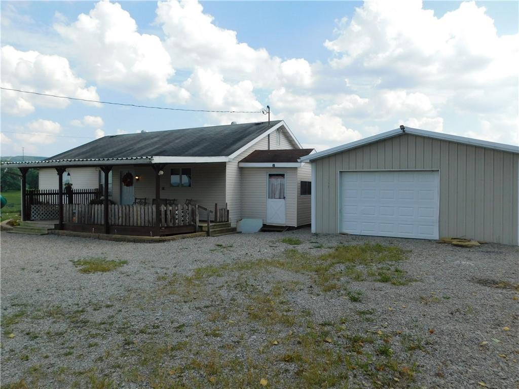 159 Fox Hollow Road Smithfield, PA 15478 - Photo 6 of 39