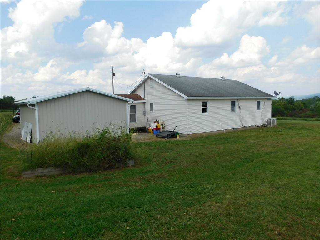159 Fox Hollow Road Smithfield, PA 15478 - Photo 10 of 39