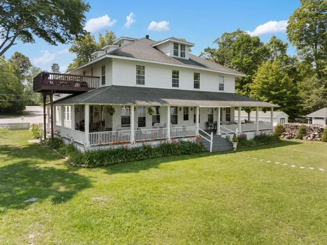 $1,500,000 | N 9450 Manistique Lakes Road, Curtis, MI 49820