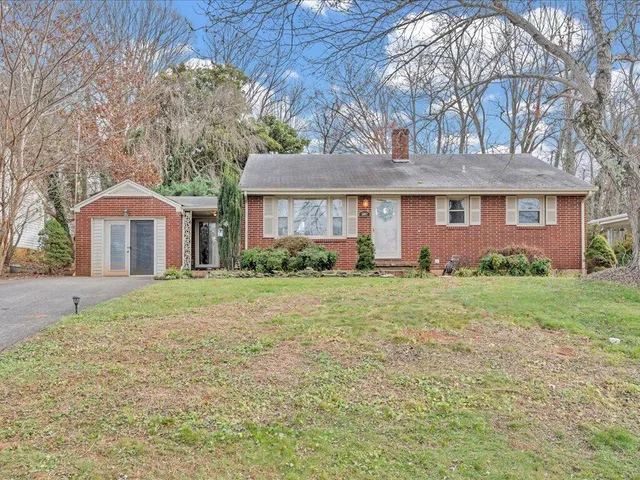 $194,900 | 5067 Kings Mountain Road, Collinsville, VA 24078