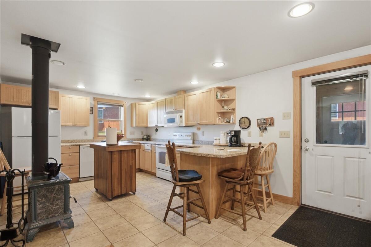 46 Abbott Hill Road West Paris, ME 04289 - Photo 7 of 51 Kitchen