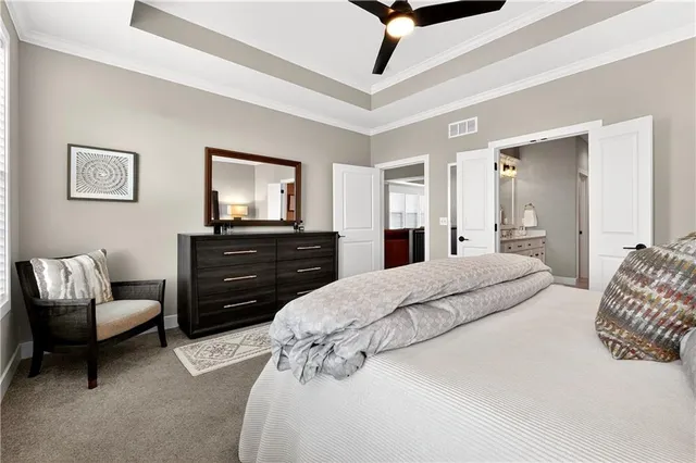 $575,000 | 21920 West 82nd Terrace, Lenexa, KS 66220