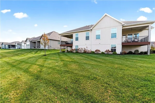 $575,000 | 21920 West 82nd Terrace, Lenexa, KS 66220