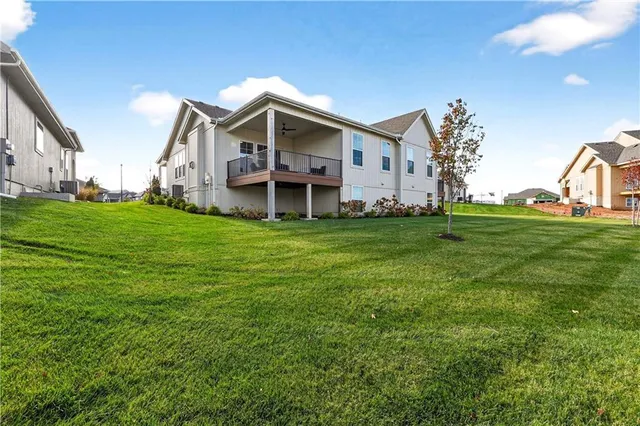 $575,000 | 21920 West 82nd Terrace, Lenexa, KS 66220