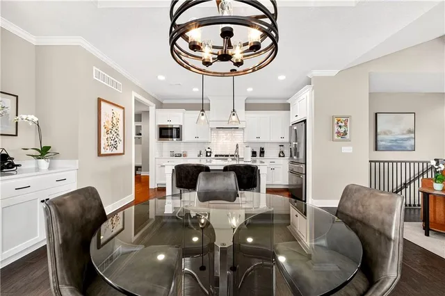 $575,000 | 21920 West 82nd Terrace, Lenexa, KS 66220