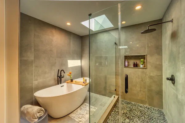 $13,000 | 303 4th Street, Unit 2, Jersey City, NJ 07302