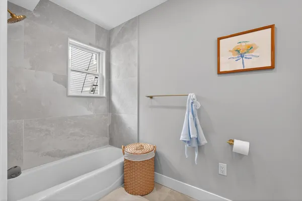 $13,000 | 303 4th Street, Unit 2, Jersey City, NJ 07302