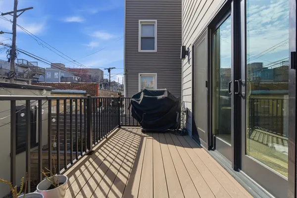 $13,000 | 303 4th Street, Unit 2, Jersey City, NJ 07302
