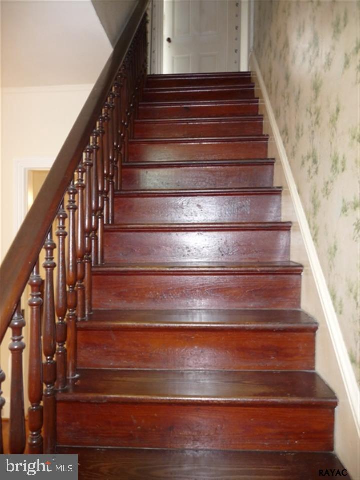 762 New Park Road New Park, PA 17352 - Photo 16 of 36 Gallery Image 16