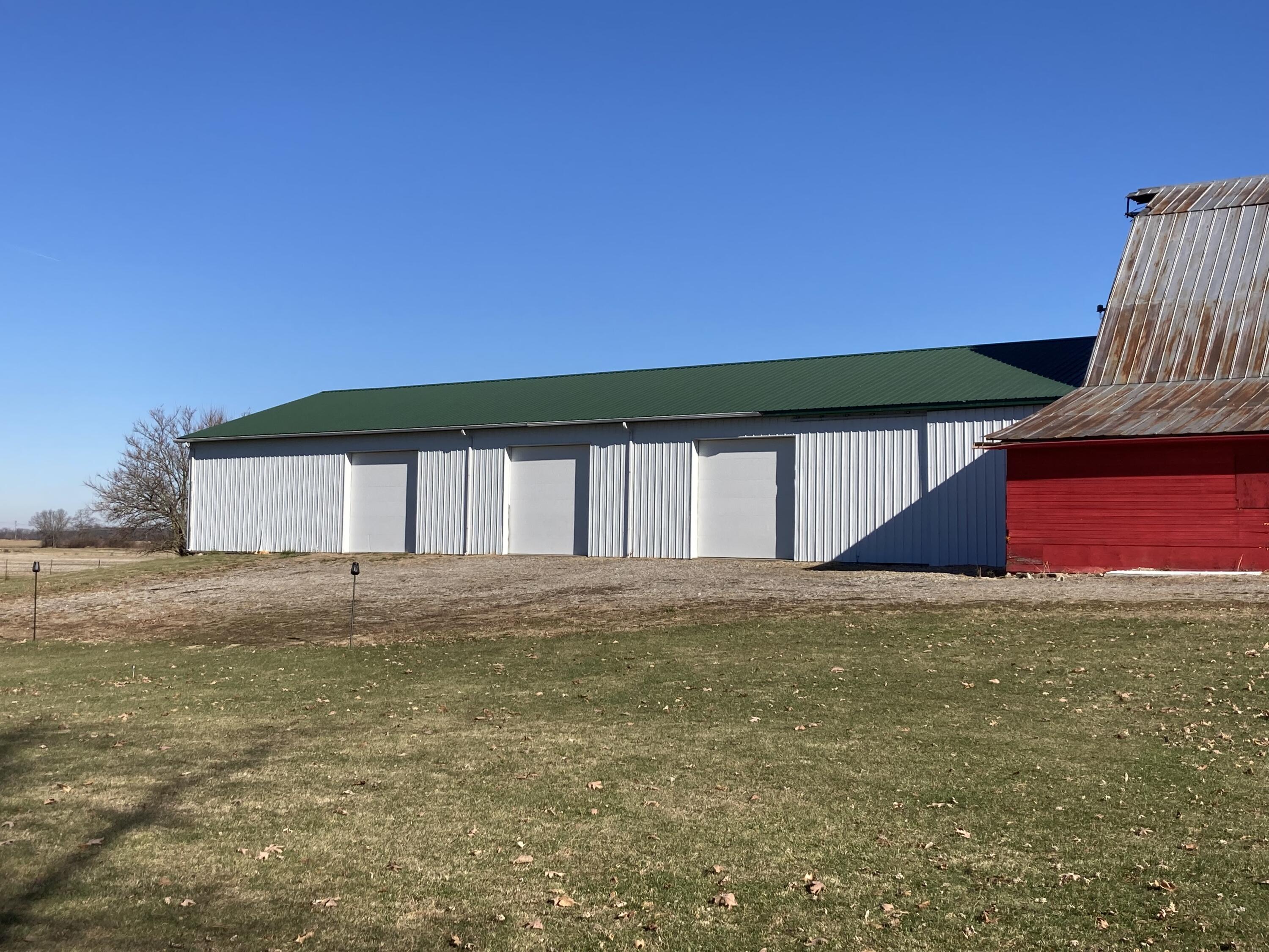 8494 Opossum Run Road London, OH 43140 - Photo 5 of 50
