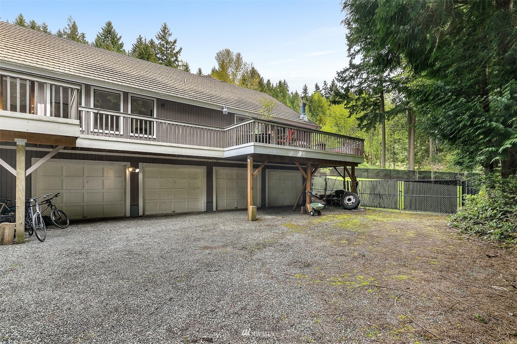 20712 29th Avenue Southeast Bothell, WA 98021 - Photo 31 of 40 a view of a house with a backyard and balcony