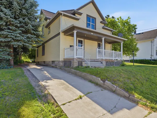 $250,000 | 1113 South 13th Street, Unit 1115, Manitowoc, WI 54220