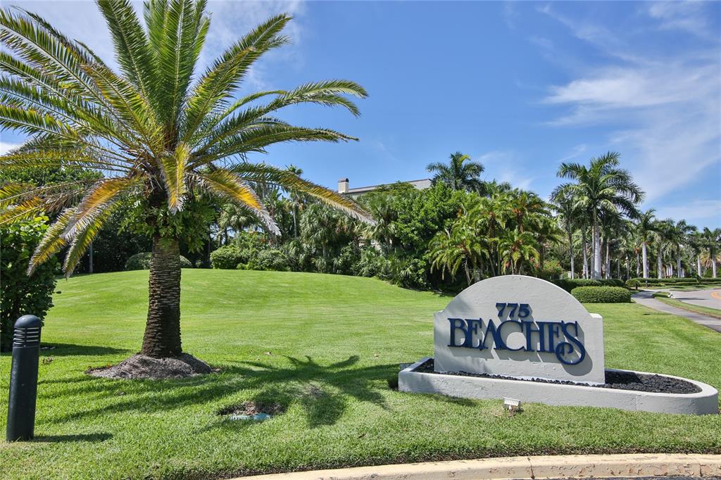 775 Longboat Club Road, Unit 904 Longboat Key, FL 34228 - Photo 2 of 35
