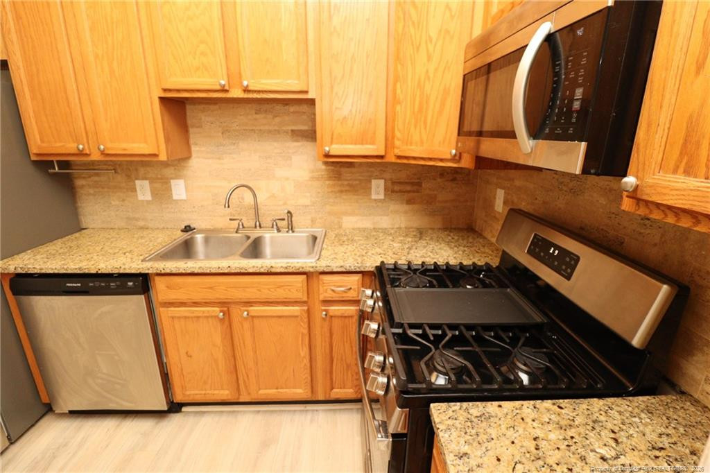 8631 Neuse Club Lane, Unit 103 Raleigh, NC 27616 - Photo 10 of 28 Photo 10