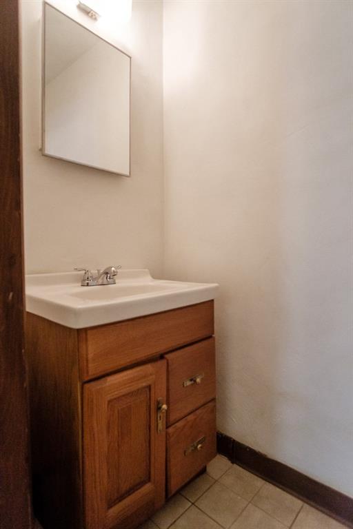 545 Center Church Road Canonsburg, PA 15317 - Photo 19 of 25 Half bathroom adjoining the additional room